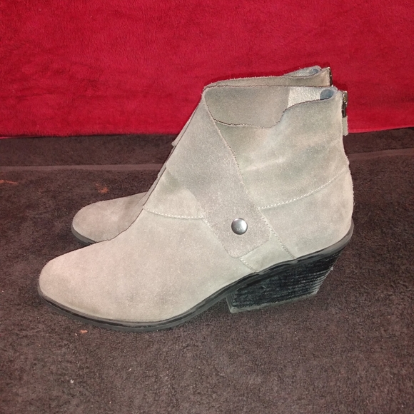 Eileen Fisher Tag Sport Bootie Women's Suede sz 8 - Picture 3 of 8